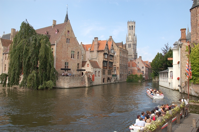 DSC_0697.JPG - 10 août. Bruges (B). Magnifique ville !
