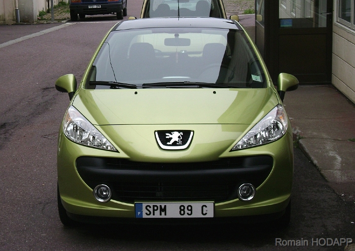 F_975_C089.jpg